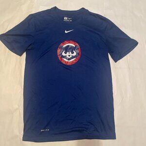 Nike Chicago Cubs tshirt